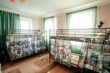 Фото номера Кровать в мужском 8-местном номере (удобства на этаже) Хостел  Самовар г. Владимир 7